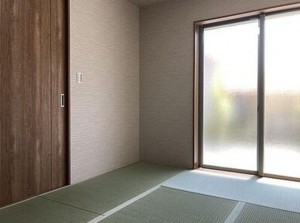 川西市緑台、新築一戸建ての居間画像です