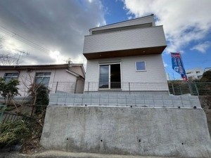 川西市久代、新築一戸建ての外観画像です