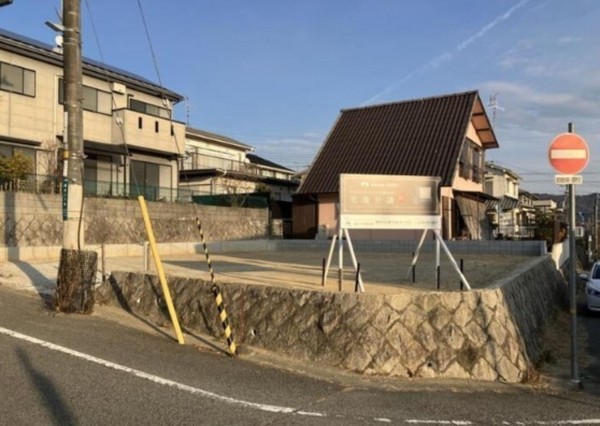 川西市緑台、土地の画像です