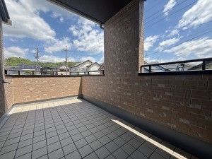 川西市笹部、中古一戸建てのバルコニー画像です