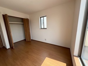 川西市鼓が滝、新築一戸建ての寝室画像です
