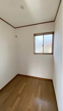 川西市丸山台、中古一戸建ての寝室画像です
