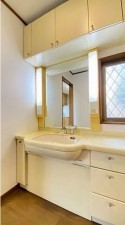 川西市丸山台、中古一戸建ての洗面画像です