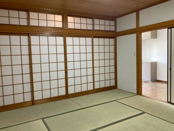 川西市丸山台、中古一戸建ての寝室画像です