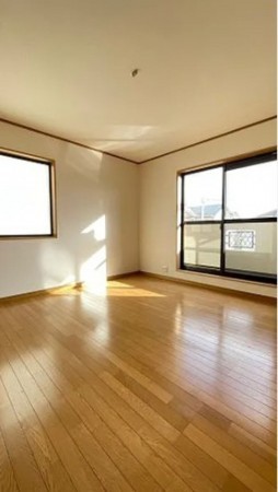 川西市丸山台、中古一戸建ての寝室画像です