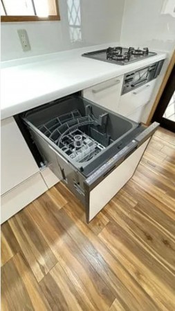 川西市丸山台、中古一戸建てのキッチン画像です
