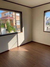 川西市丸山台、中古一戸建ての寝室画像です