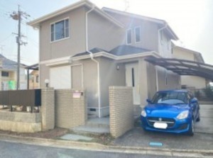 川西市丸山台、中古一戸建ての外観画像です