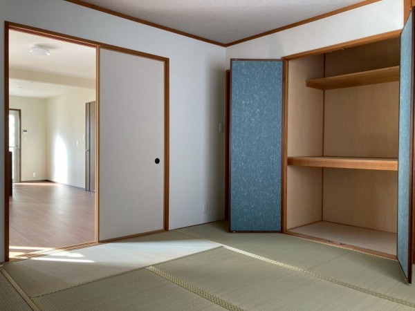 川西市丸山台、中古一戸建ての寝室画像です