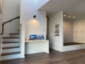 川西市清和台、新築一戸建ての居間画像です