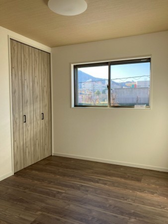 川西市清和台、新築一戸建ての寝室画像です