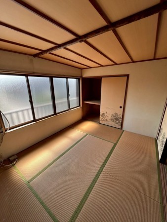 八幡市、中古一戸建ての画像です