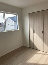 川西市笹部、新築一戸建ての寝室画像です