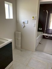 川西市笹部、新築一戸建ての洗面画像です