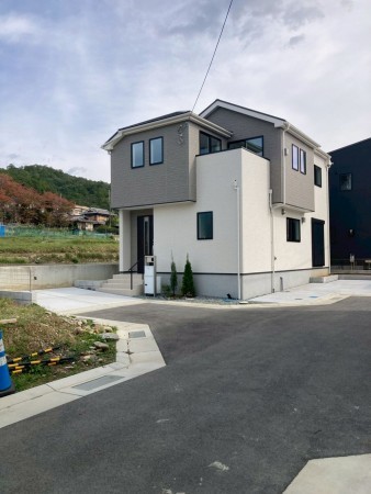 川西市笹部、新築一戸建ての画像です