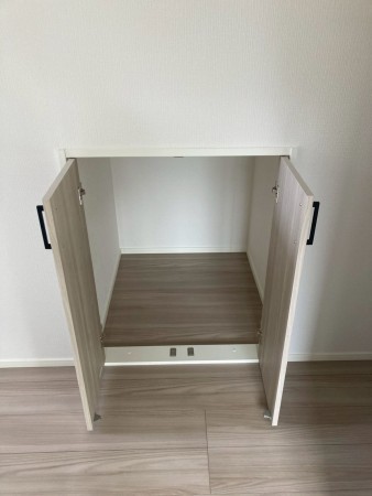 川西市笹部、新築一戸建ての収納画像です