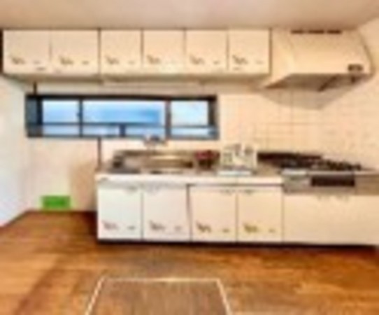川西市西多田、中古一戸建てのキッチン画像です