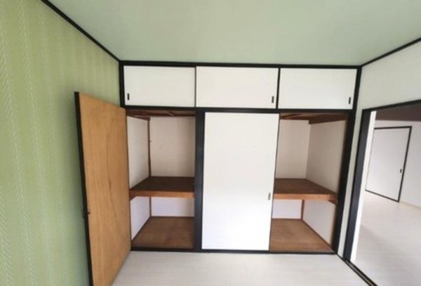 川西市清和台、マンションの収納画像です