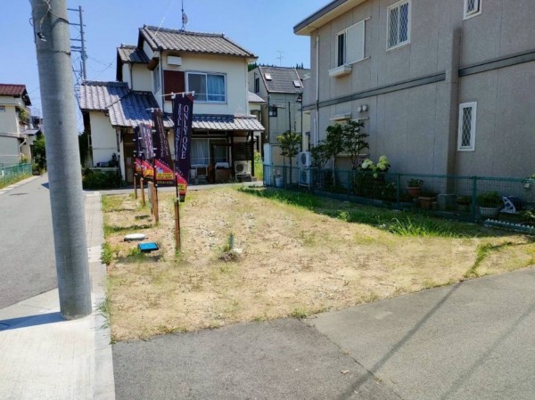 川西市久代、土地の外観画像です