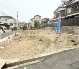 川西市滝山町、土地の画像です