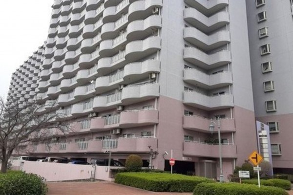 川西市小花、マンションの画像です