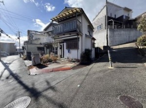 川西市滝山町、土地の画像です