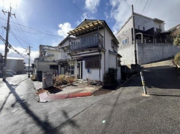 川西市滝山町、土地の画像です
