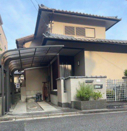 川西市鴬が丘、中古一戸建ての外観画像です