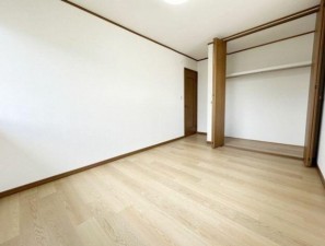 川西市丸山台、中古一戸建ての寝室画像です