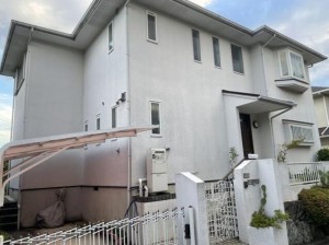 川西市緑台、中古一戸建ての外観画像です