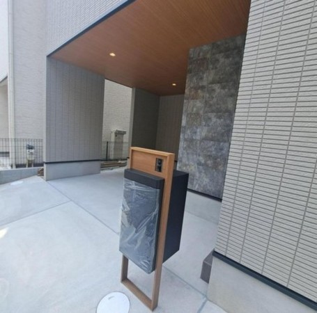 川西市加茂、新築一戸建ての外観画像です