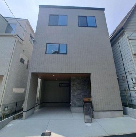 川西市加茂、新築一戸建ての外観画像です