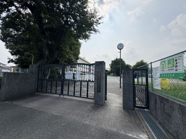 川西市美園町、中古一戸建ての画像です