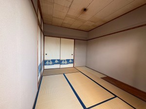 、マンションの寝室画像です