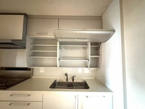 、マンションのキッチン画像です
