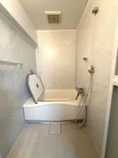 宝塚市、マンションの風呂画像です