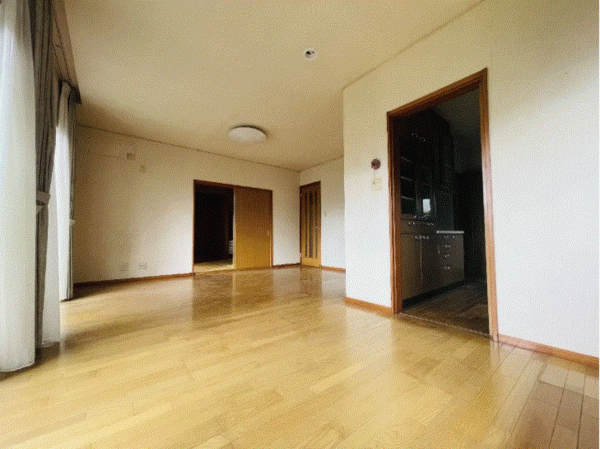 川西市水明台、中古一戸建ての画像です