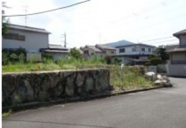 川西市清和台、土地の画像です