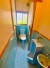 川西市東畦野、中古一戸建てのトイレ画像です