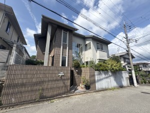 川西市水明台、中古一戸建ての外観画像です