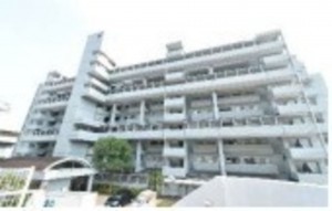 川西市緑台、マンションの外観画像です