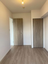 川西市丸山台、マンションの寝室画像です