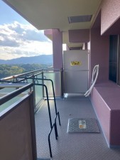 川西市丸山台、マンションのバルコニー画像です