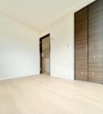 川西市大和、中古一戸建ての子ども部屋画像です