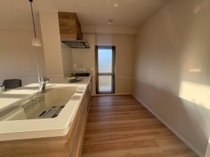 川西市丸山台、マンションの画像です