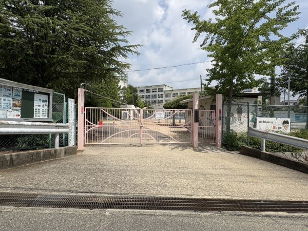 川西市花屋敷、土地の画像です