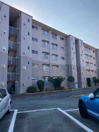 川西市清和台、マンションの画像です