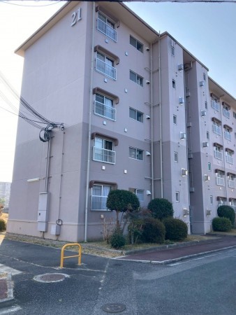 川西市清和台、マンションの外観画像です