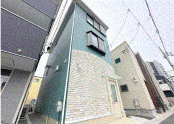 川西市美園町、収益物件/店舗付住宅の外観画像です