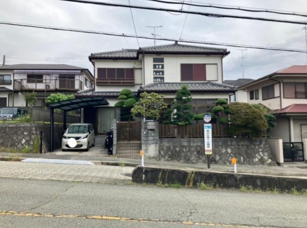川西市鴬が丘、中古一戸建ての画像です